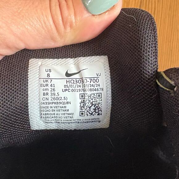 Nike P-6000 metallic gold black low top lace mens sneakers SIZE 8 - Picture 5 of 8